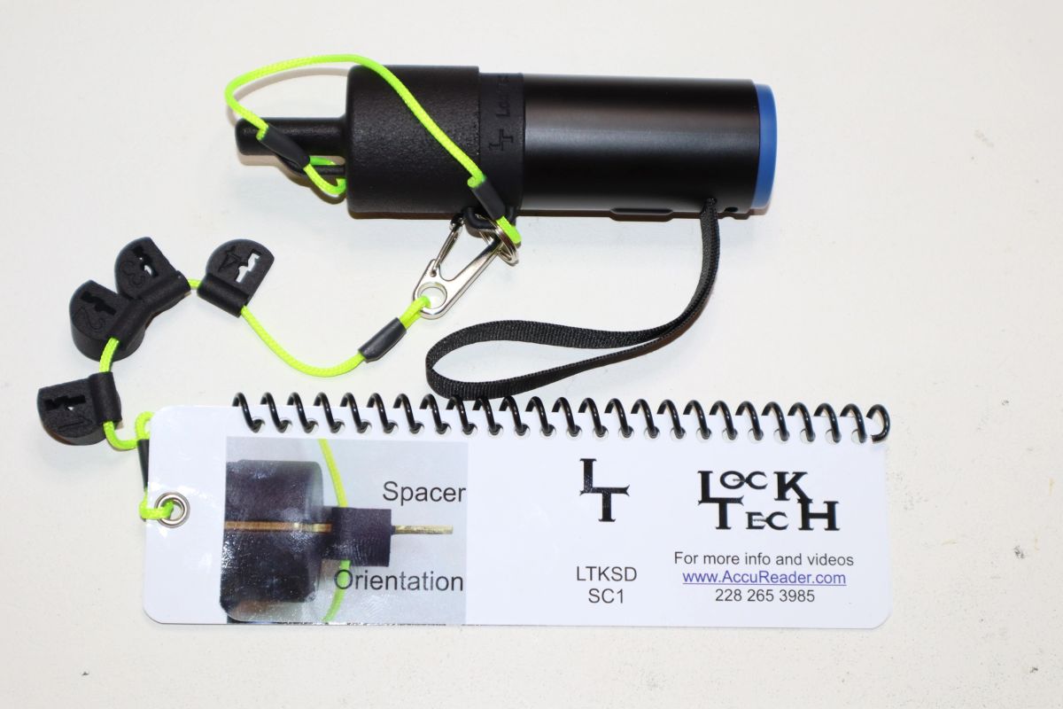 LockTech Kwikset SmartKey Decoder 2.0, the digital scope with its tethered spacers and depth chart